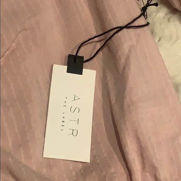 🎀ASTR NWT🎀 - Picture 4 of 9